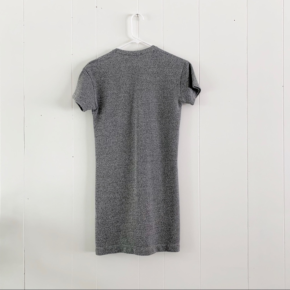 Zara Grey Side Slit Tunic Tee - Picture 4 of 7